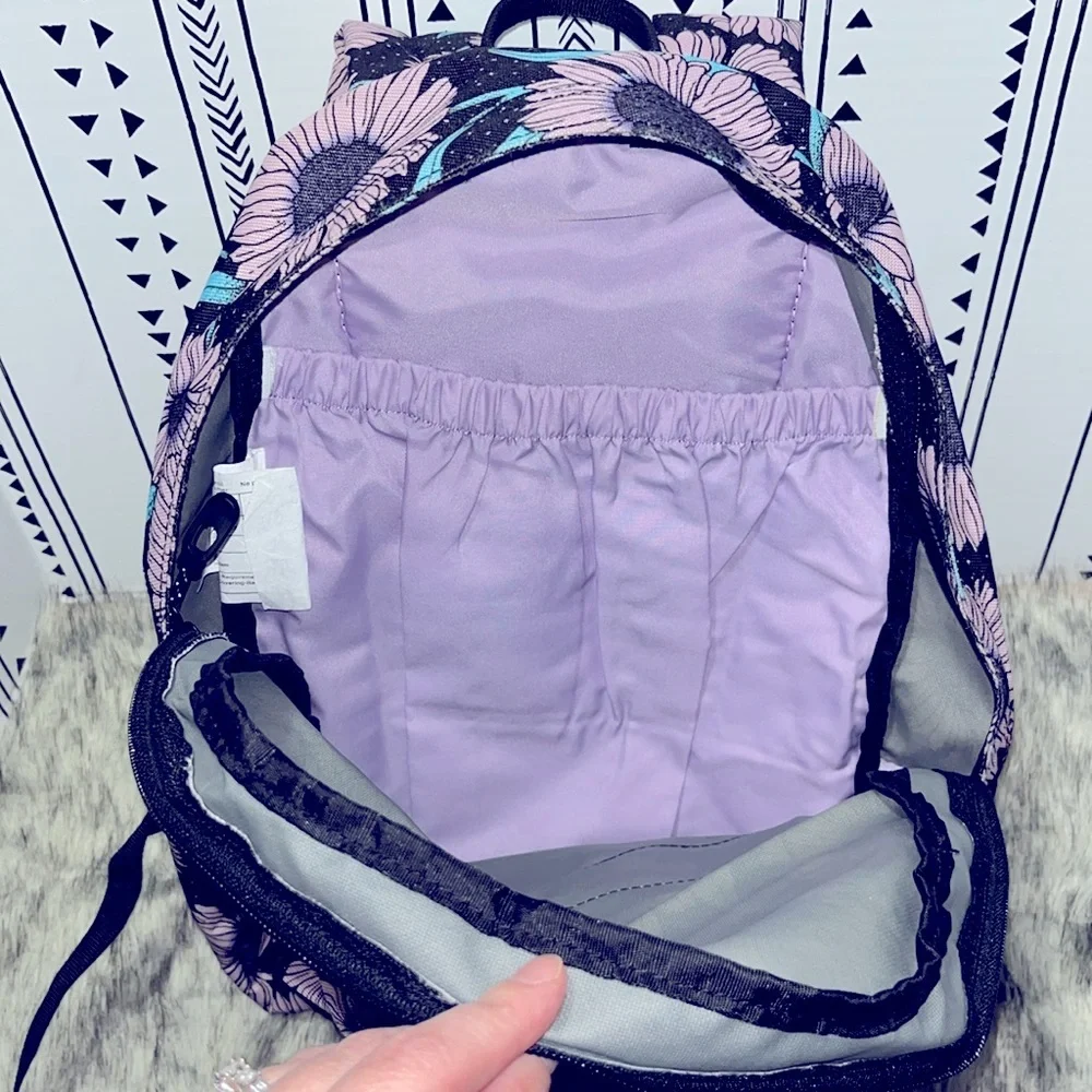 Dakine Mini Backpack - Picture 3 of 4